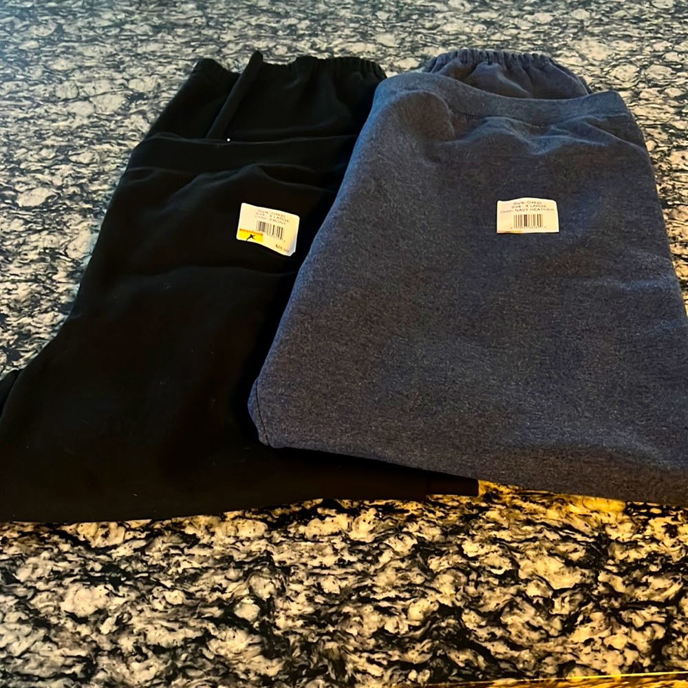 Woman’s Hanes sweat pants